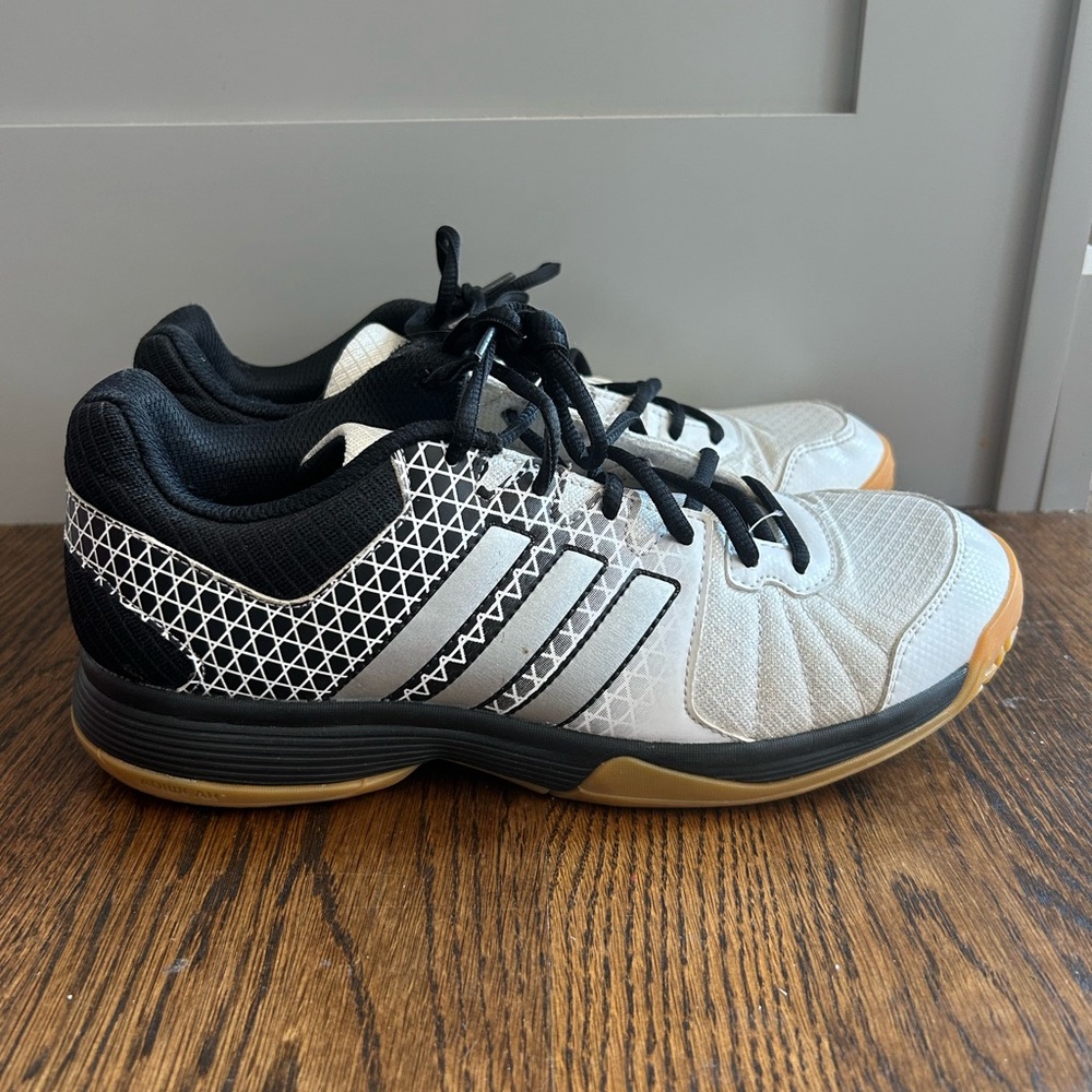 Adidas women’s volleyball/gym shoes. Size 8.5. Great condition.
